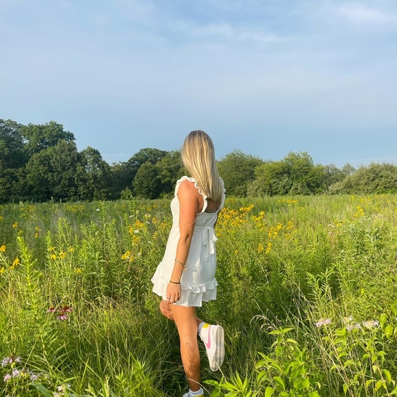 CAUTION TO THE WIND White Dress - Picture 5 of 7